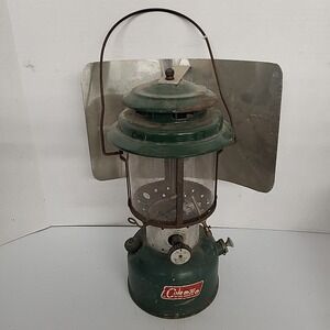 Coleman Lantern 1971 Model 22OF W/ Shield